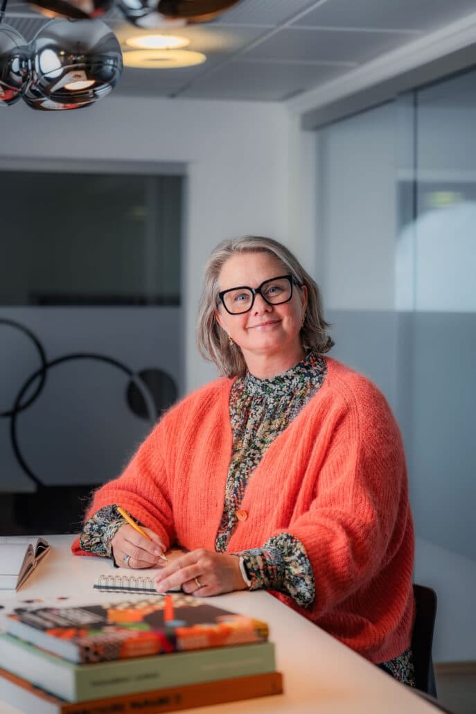 Marianne, designer